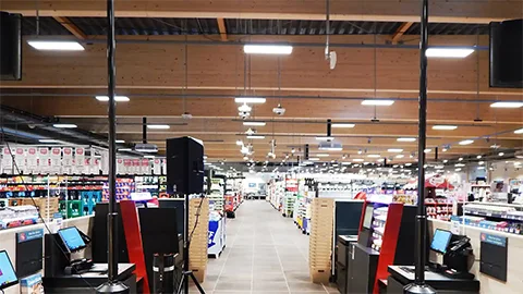 Innenansicht des REWE Verkaufsmarktes in Trier
