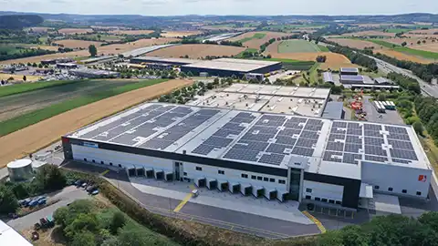 Das Distribuitionszentrum von L-Immo in Öhringen aus der Vogelperspektive
